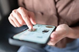 Como ter o consumo consciente e economizar?